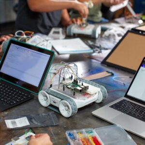 Sphero RVR+ robot - Image 6