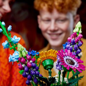 LEGO Botanical Collection Metsalillede kimp - Image 3