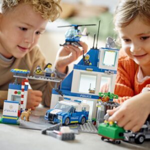 LEGO City Politseijaoskond - Image 7