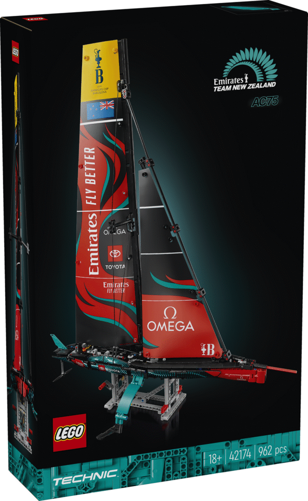 LEGO Technic Emirates Team New Zealand AC75 jaht