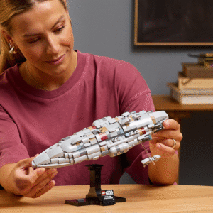 LEGO Star Wars Home One Starcruiser - Image 5