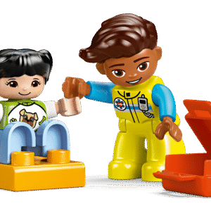 LEGO DUPLO Kiirabiauto ja juht - Image 7