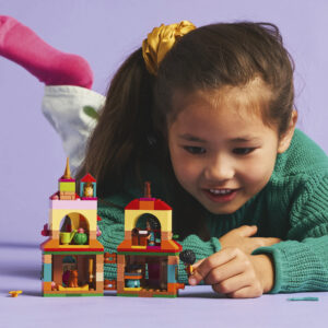 LEGO Disney Encanto minimaja - Image 5
