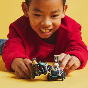 LEGO City Lennuk vs haiglavoodi võidusõiduautode komplekt - pilt 4