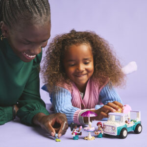 LEGO Friends Heartlake’i linna jäätiseauto - Image 3