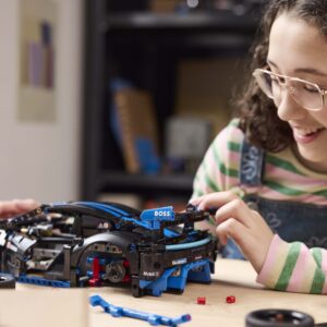 LEGO Technic Porsche GT4 e-Performance võidusõiduauto - pilt 7