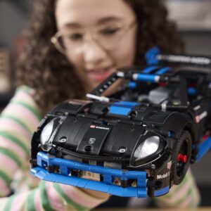 LEGO Technic Porsche GT4 e-Performance võidusõiduauto - pilt 8