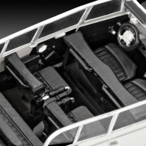 Revell liimitav mudel Saksa staabiauto "G4" 1:72 - Image 4