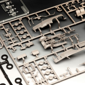 Revell liimitav mudel Saksa staabiauto "G4" 1:72 - Image 8
