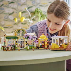 LEGO Friends Taimekohvik ja lillepood - Image 3