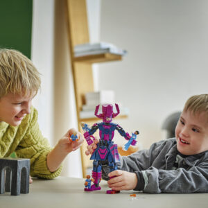 LEGO Marvel Fantastiline nelik vs. Galactus ehitusfiguur - Image 8