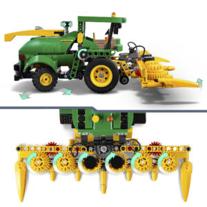 LEGO Technic John Deere 9700 Forage Harvester - Image 2