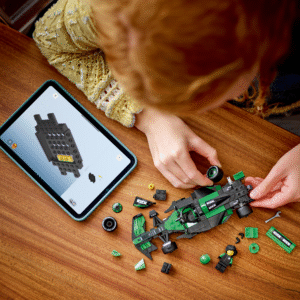 LEGO Speed Champions KICK Sauber F1 Team C44 võidusõiduauto - Image 4