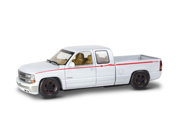 Revell liimitav mudel 1999 Chevy Silverado Custom Pickup 1:25