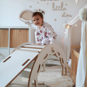 PLUSH NEST Small Rocker 4-in-1 kiikeder + ronimissein/libisemine + padi (lilla samet), valge Wooden Play - pilt 12