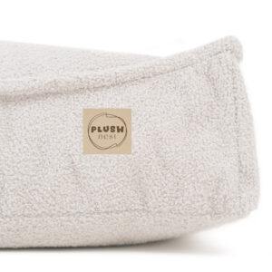 PLUSH NEST Puff, 60x60 cm, põrandapadi, kreemjas lambanahk - pilt 7