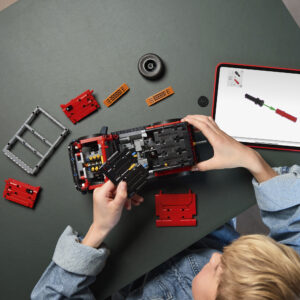 LEGO Technic Ford Bronco maastur - Image 3