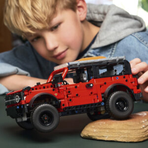 LEGO Technic Ford Bronco maastur - Image 8